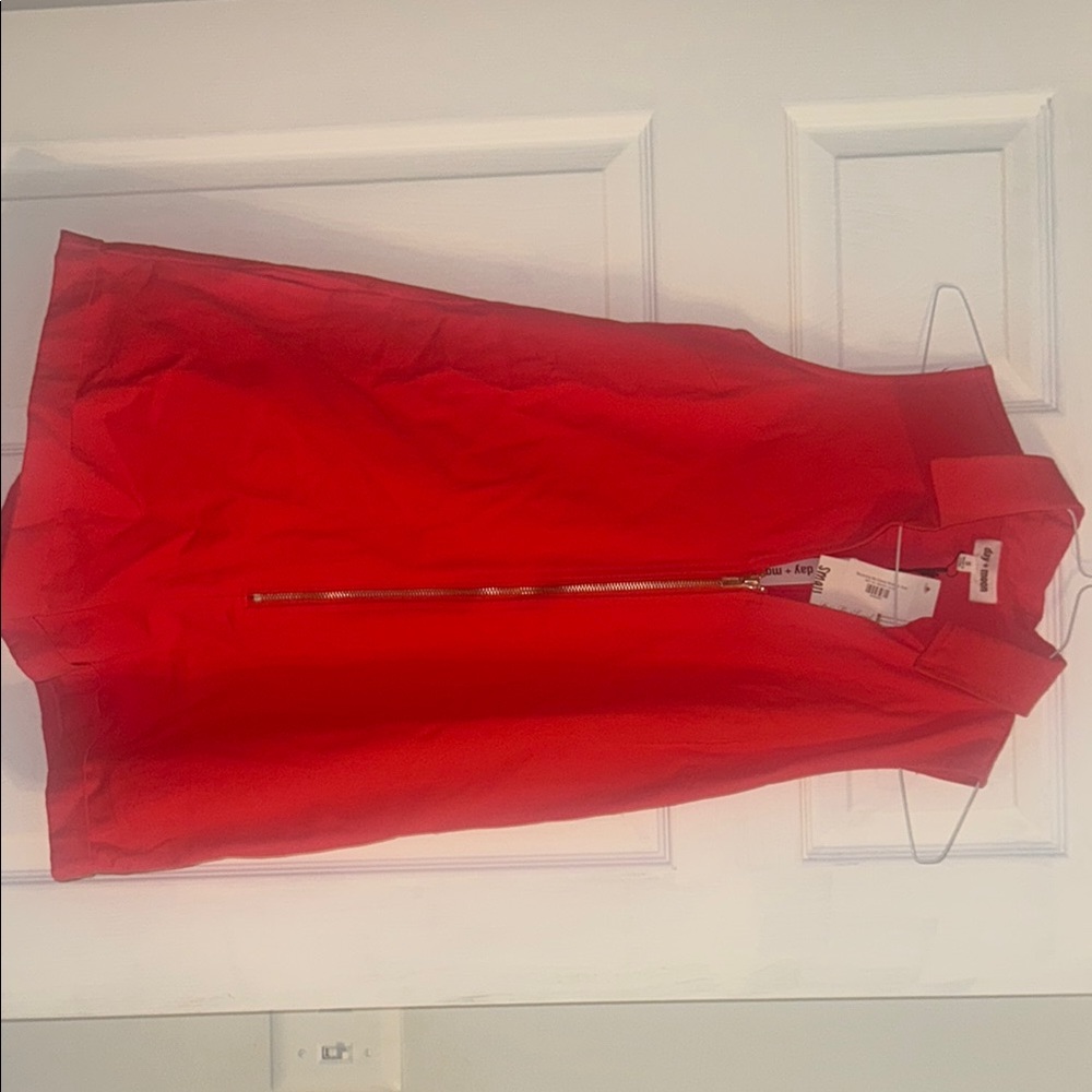 Red Sleeveless Zip-Up Dress